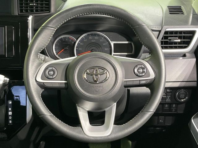 TOYOTA ROOMY 2021