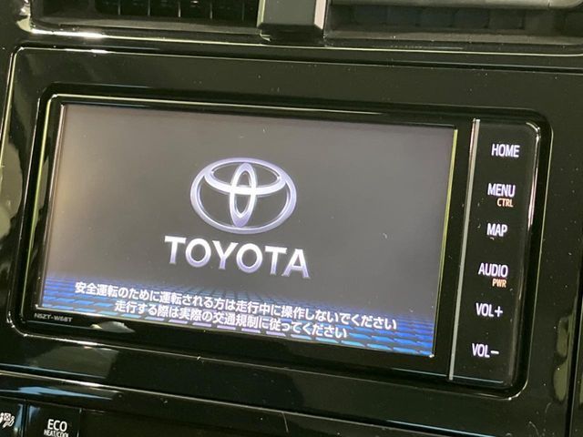 TOYOTA PRIUS 2021
