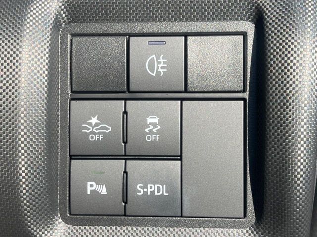 TOYOTA RAIZE HYBRID 2022