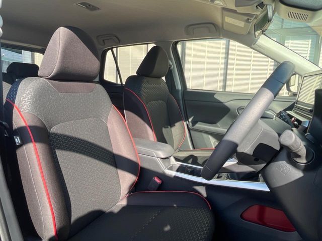 TOYOTA RAIZE HYBRID 2022