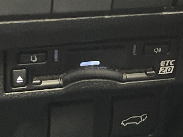 TOYOTA COROLLA CROSS HYBRID 2024