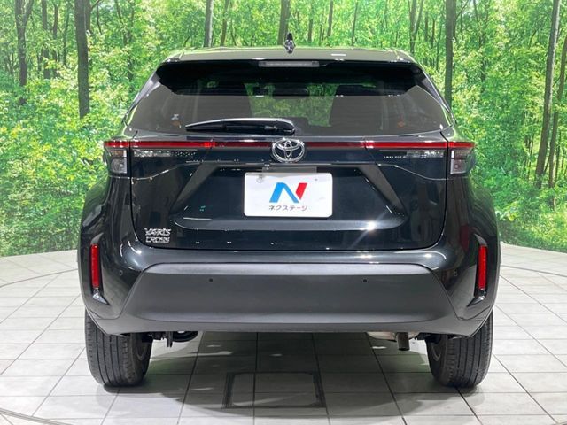 TOYOTA YARIS CROSS 2025