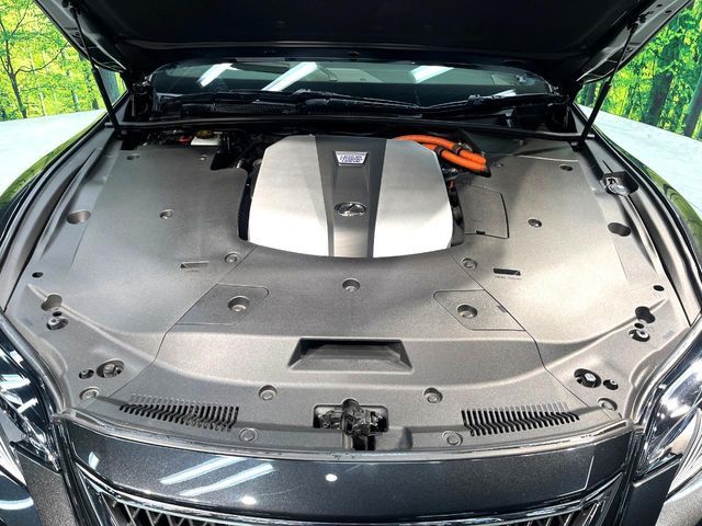 TOYOTA LEXUS LS500h 4WD 2018