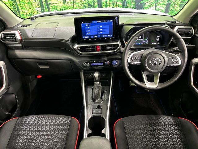 TOYOTA RAIZE HYBRID 2022