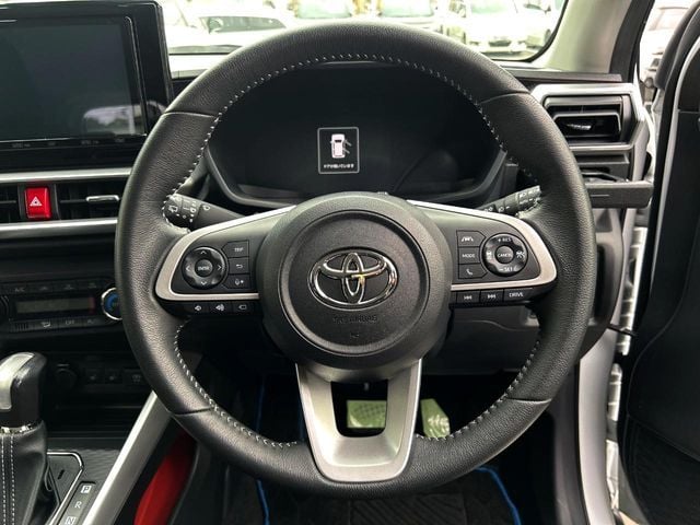 TOYOTA RAIZE HYBRID 2022