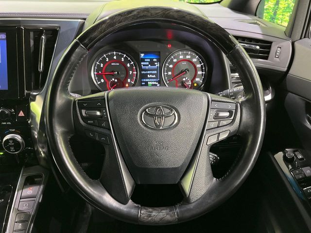 TOYOTA ALPHARD 4WD 2021