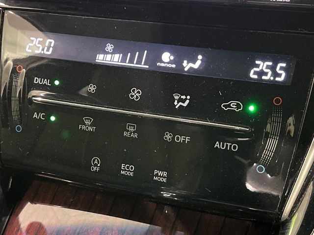 TOYOTA HARRIER 4WD 2016