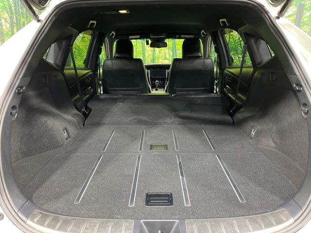 TOYOTA HARRIER 4WD 2016