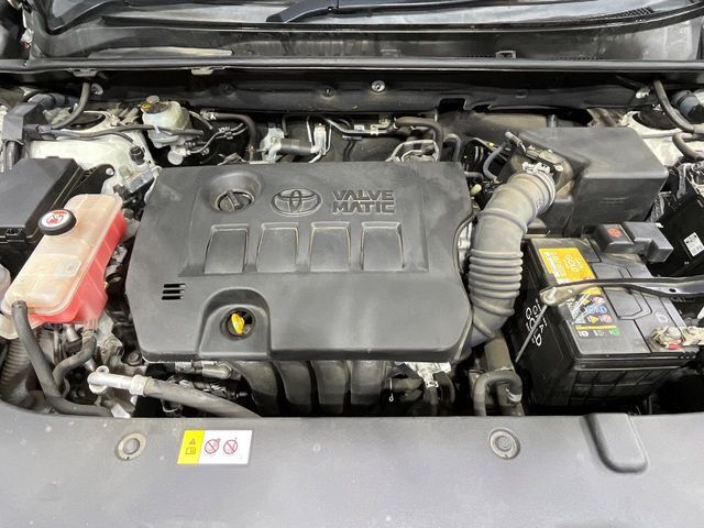 TOYOTA HARRIER 4WD 2016