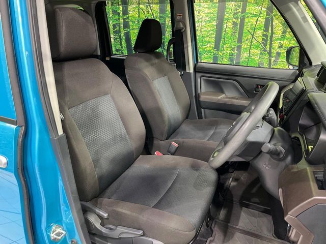 TOYOTA ROOMY 4WD 2023