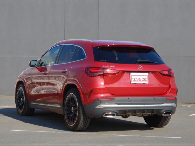 MERCEDES BENZ MERCEDES BENZ GLA class 2024