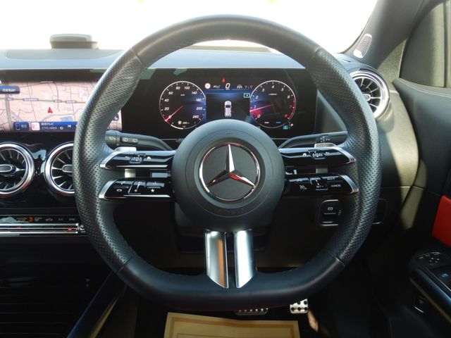 MERCEDES BENZ MERCEDES BENZ GLA class 2024