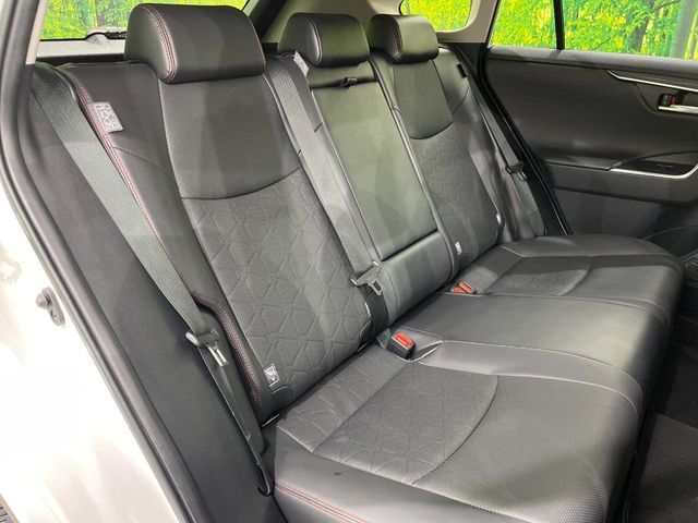 TOYOTA RAV4 4WD 2023