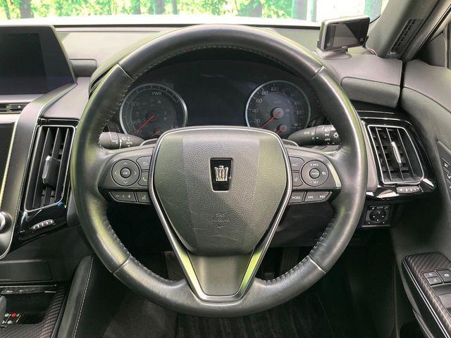 TOYOTA CROWN sedan hybrid 2018