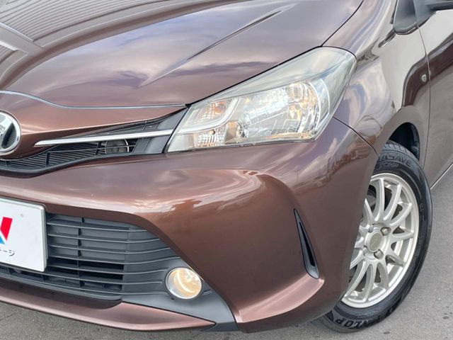 TOYOTA VITZ 2014