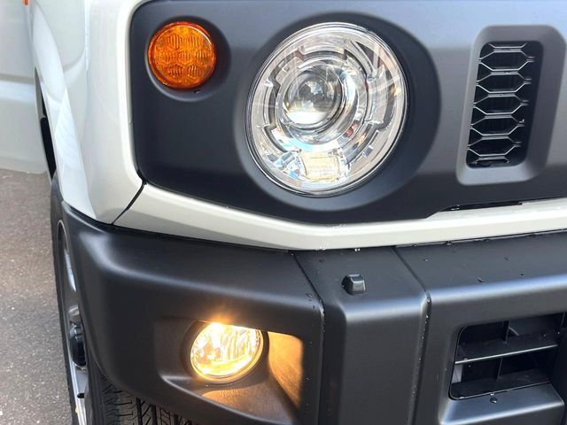 SUZUKI JIMNY 4WD 2025