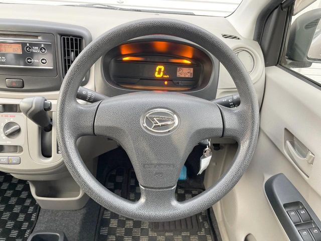 DAIHATSU MIRA e:S 2015