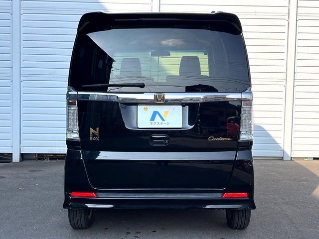 HONDA N BOX CUSTOM 2017