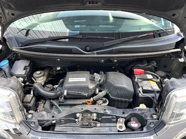 HONDA N BOX CUSTOM 2017