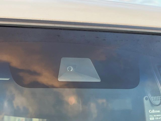 HONDA N BOX CUSTOM 2017