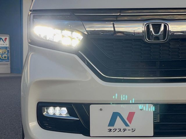 HONDA N BOX CUSTOM 2017