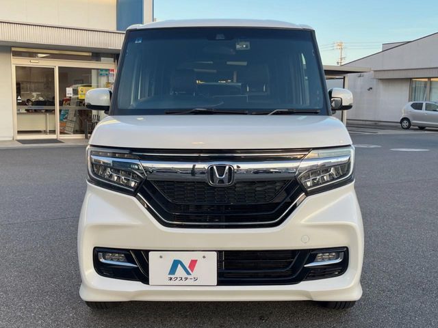 HONDA N BOX CUSTOM 2017