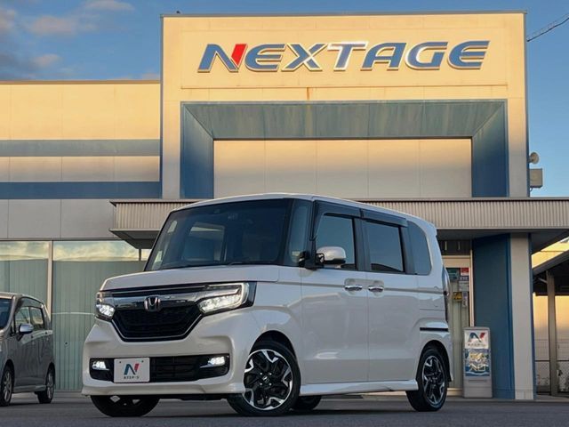 HONDA N BOX CUSTOM 2017