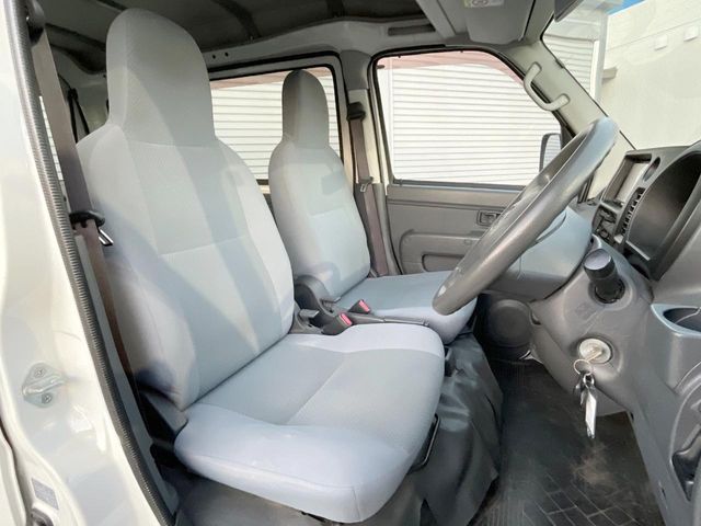 DAIHATSU HIJET CARGO 2016