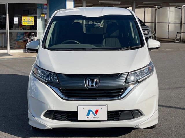 HONDA FREED 2019