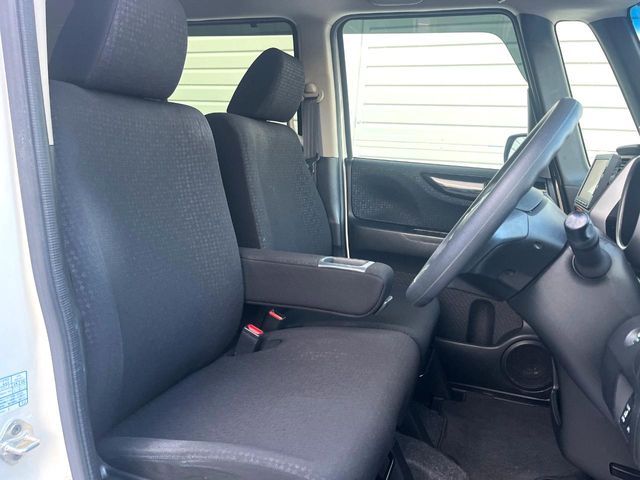 HONDA N BOX CUSTOM 2016