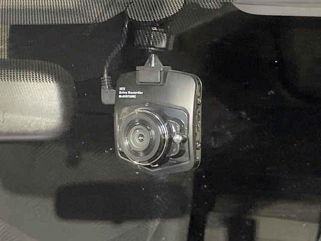 TOYOTA PRIUS Alpha 2013