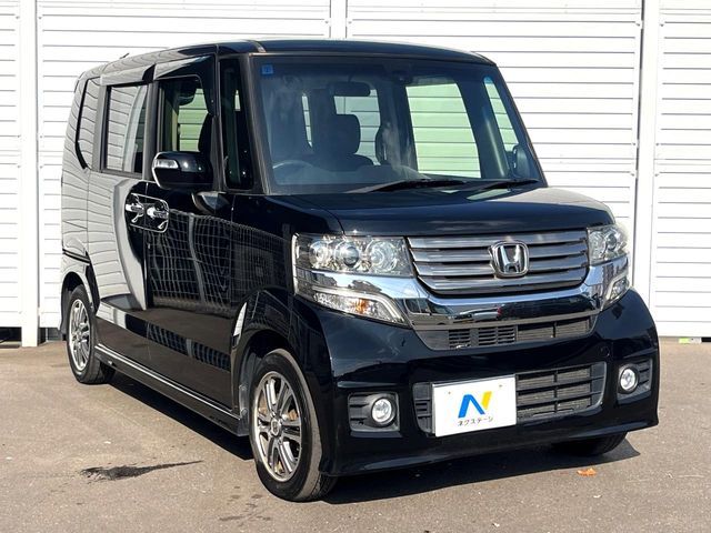 HONDA N BOX CUSTOM 2015
