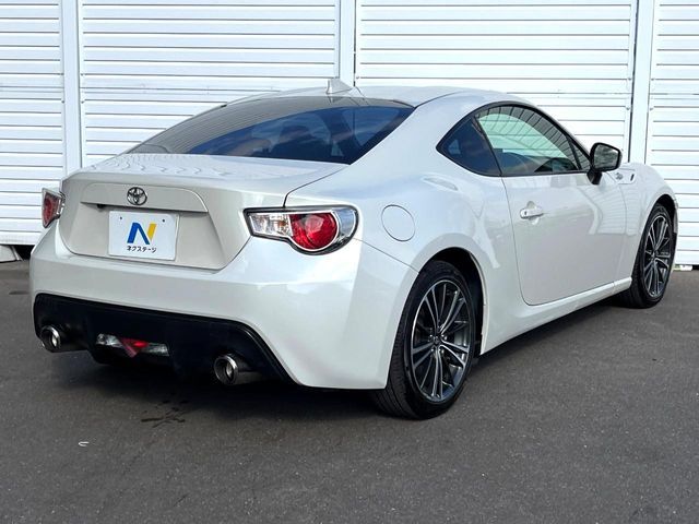 TOYOTA 86 2015