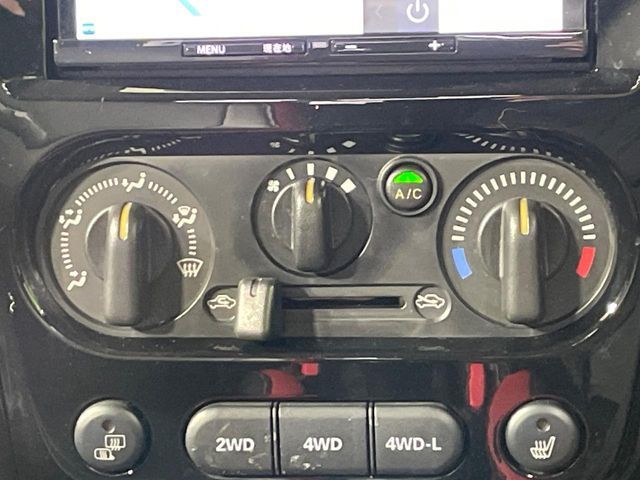 SUZUKI JIMNY 4WD 2013