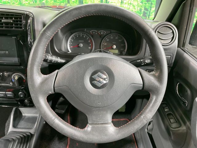 SUZUKI JIMNY 4WD 2013