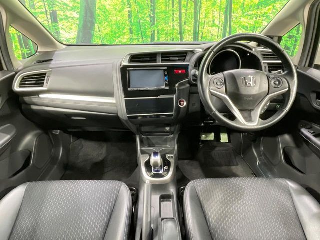 HONDA FIT HYBRID 2015