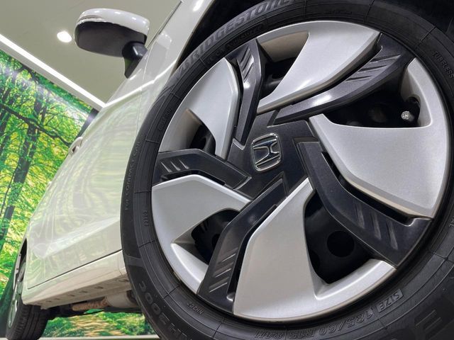 HONDA FIT HYBRID 2015