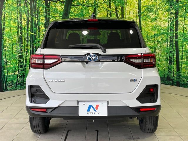 TOYOTA RAIZE HYBRID 2022