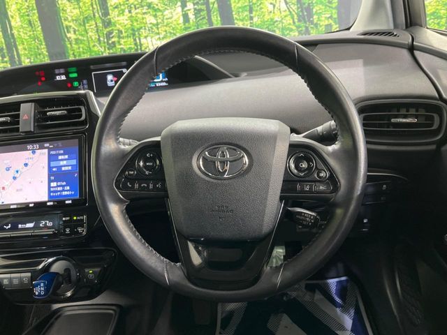 TOYOTA PRIUS 2019