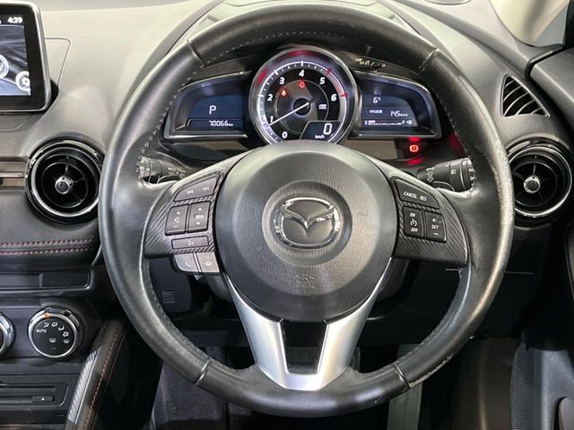 MAZDA DEMIO 2015