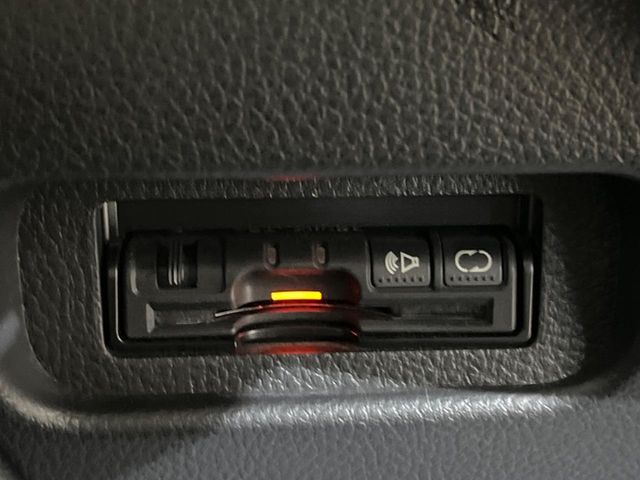 NISSAN X-TRAIL 4WD 2011