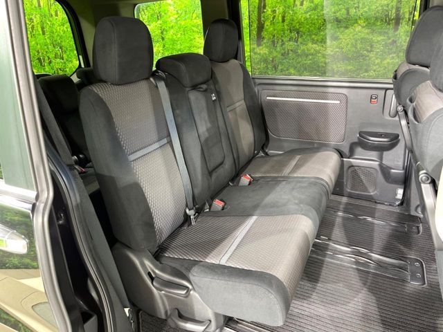 HONDA STEPWAGON SPADA 2015