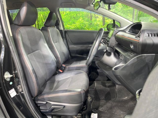 TOYOTA SIENTA HYBRID 2018