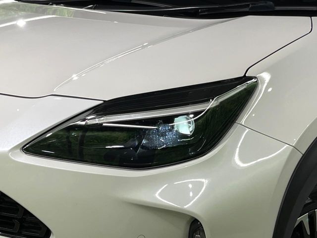 TOYOTA YARIS CROSS HYBRID 2022