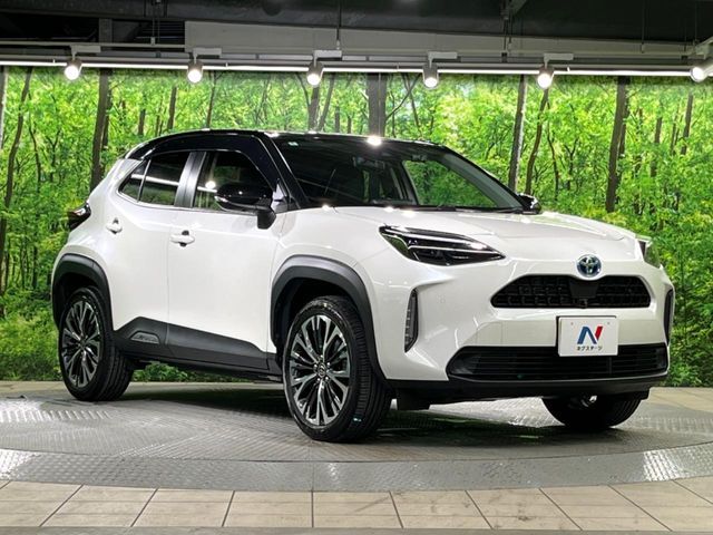 TOYOTA YARIS CROSS HYBRID 2022
