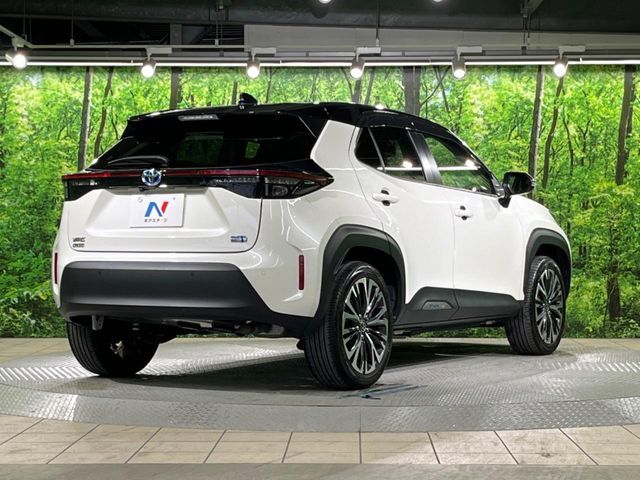TOYOTA YARIS CROSS HYBRID 2022