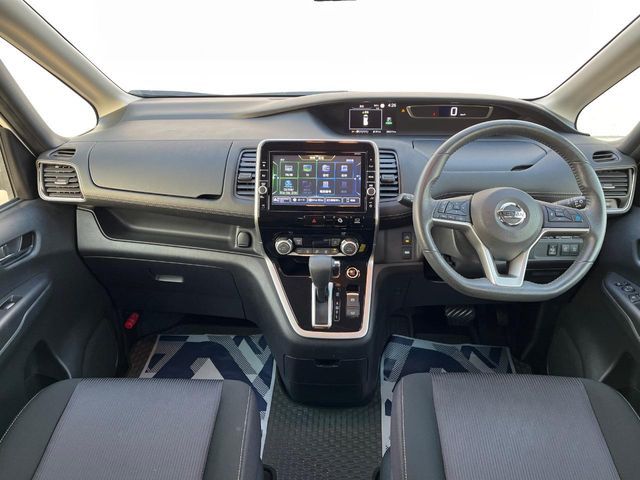 NISSAN SERENA  S-HYBRID 2019