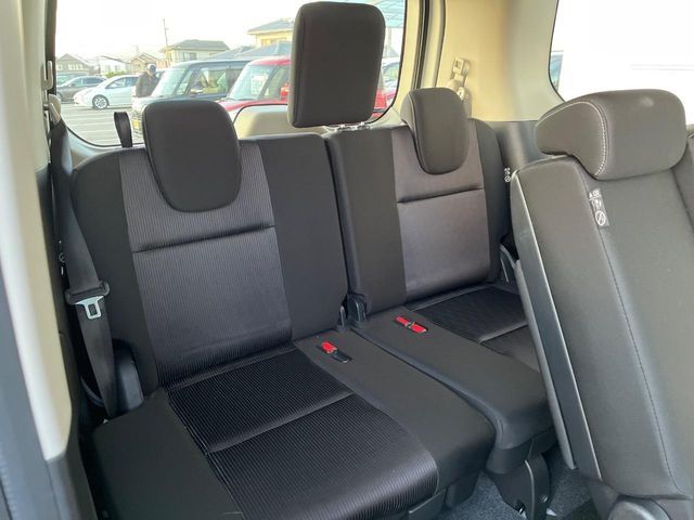 NISSAN SERENA  S-HYBRID 2019