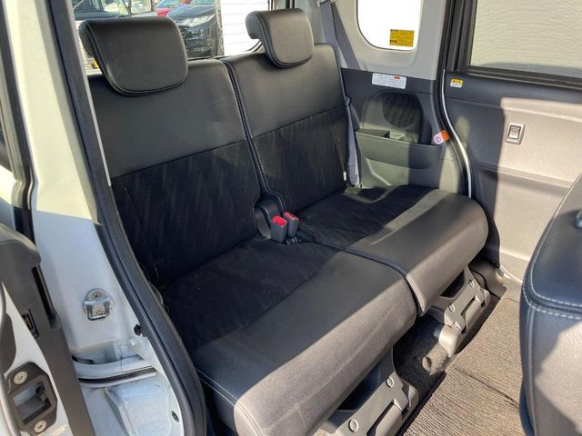 DAIHATSU TANTO CUSTOM 2016