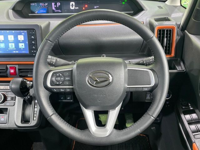 DAIHATSU TANTO FAN CROSS 2022